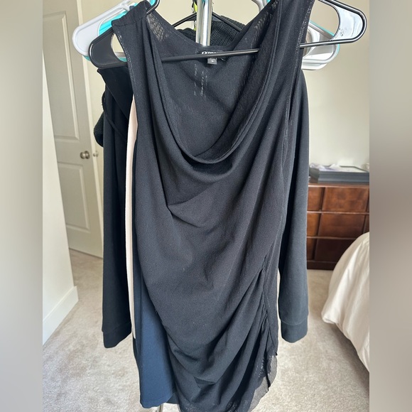 Express Black Mesh Sleeveless Top EUC - Picture 10 of 12